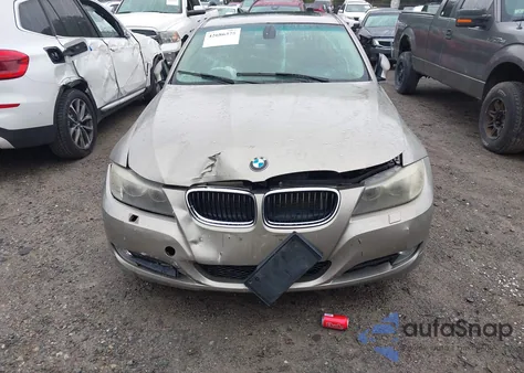 2010 BMW 328I xDrive из США, поврежденный, VIN WBAPK5C54AA650908